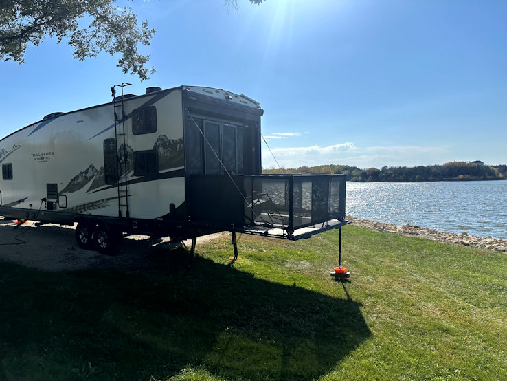 Mountain Trail 29TRX 4 season rig