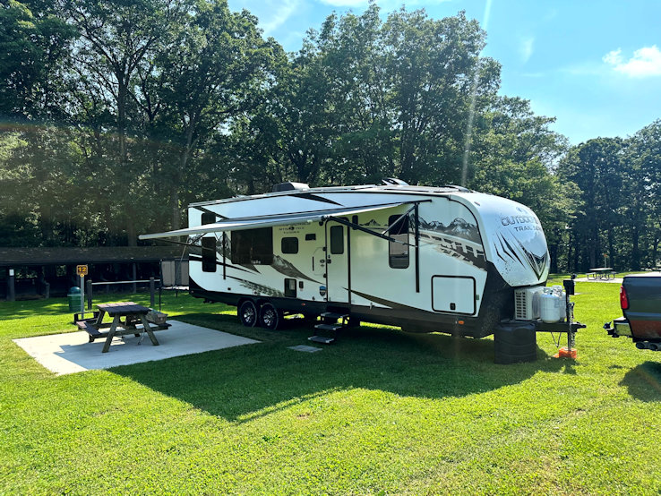 Mountain Trail 29TRX travel trailer
