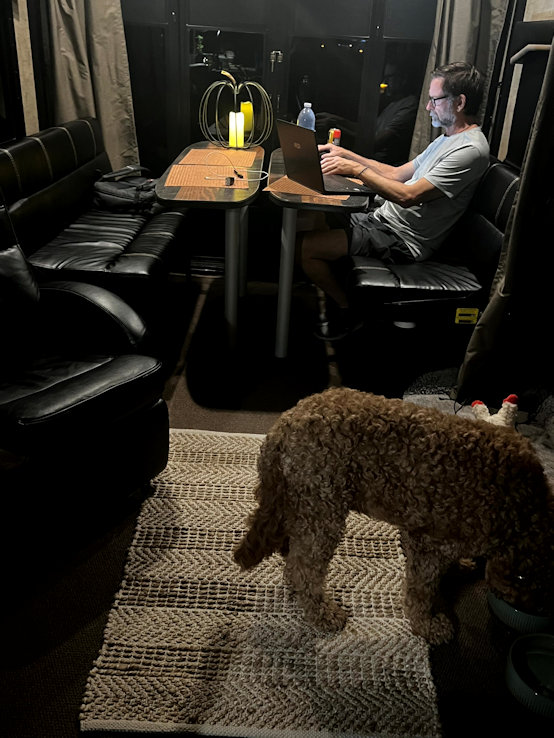 Mountain Trail 29TRX travel trailer