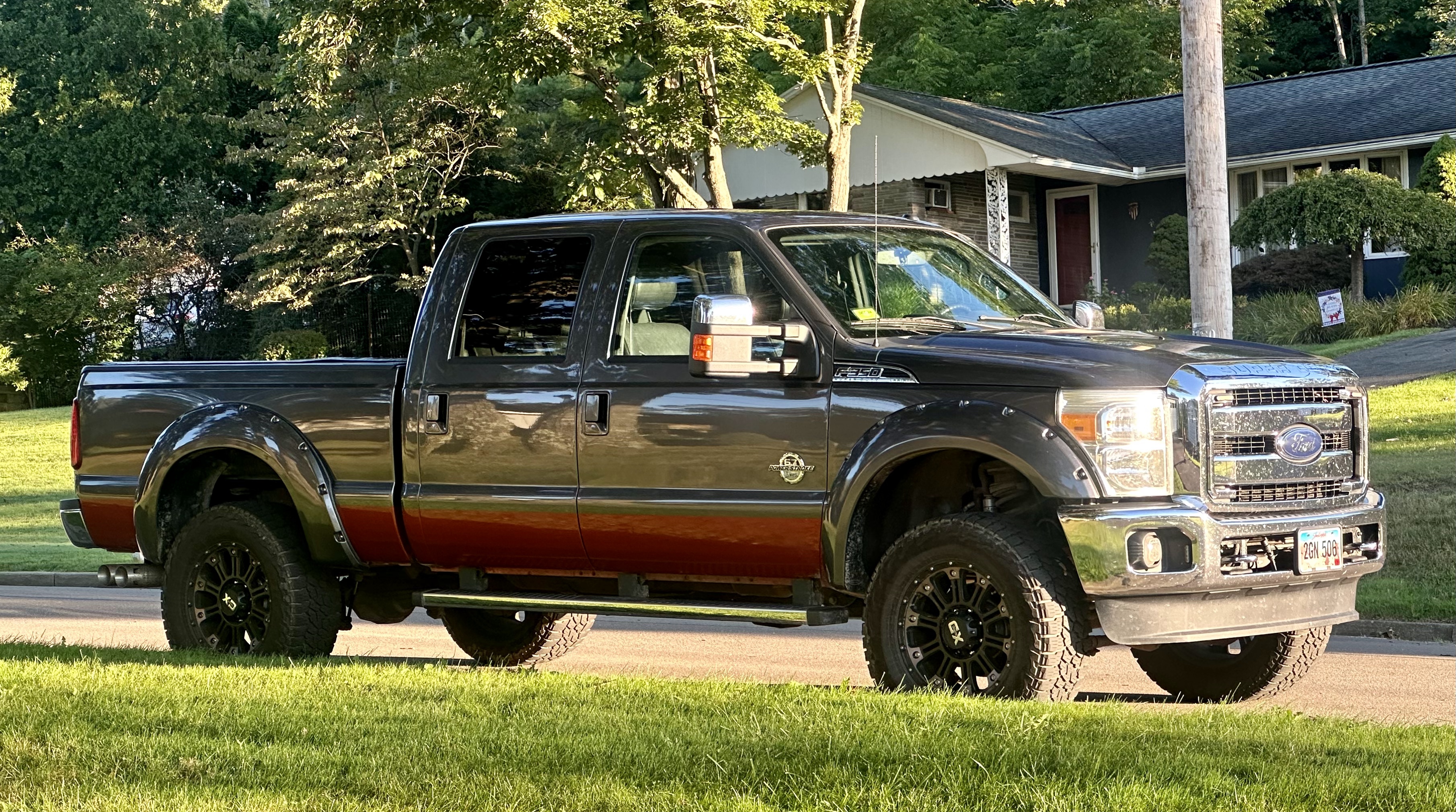 2016 Ford F-350 Super Duty truck photo