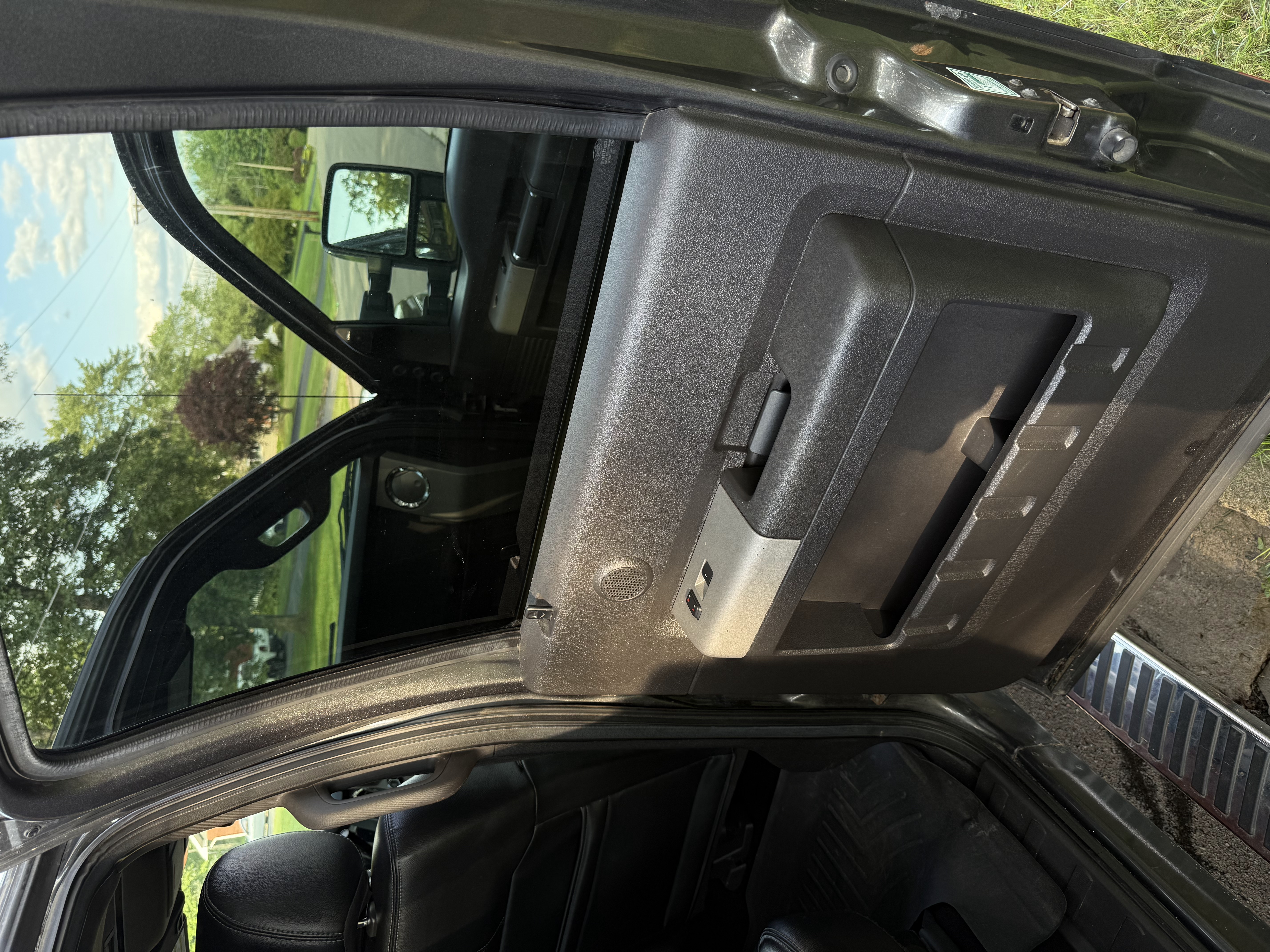 2016 Ford F-350 Super Duty truck photo