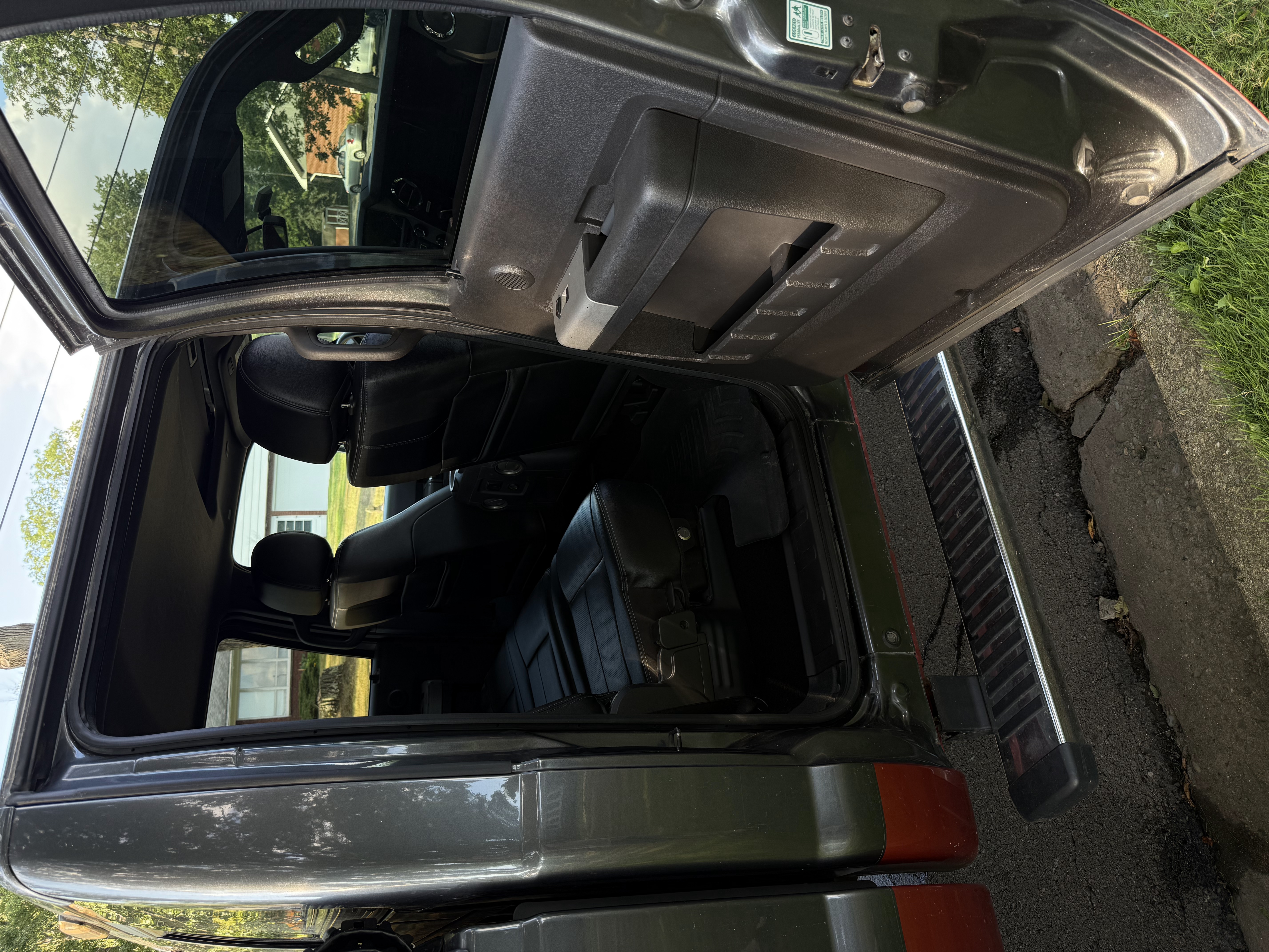 2016 Ford F-350 Super Duty truck photo