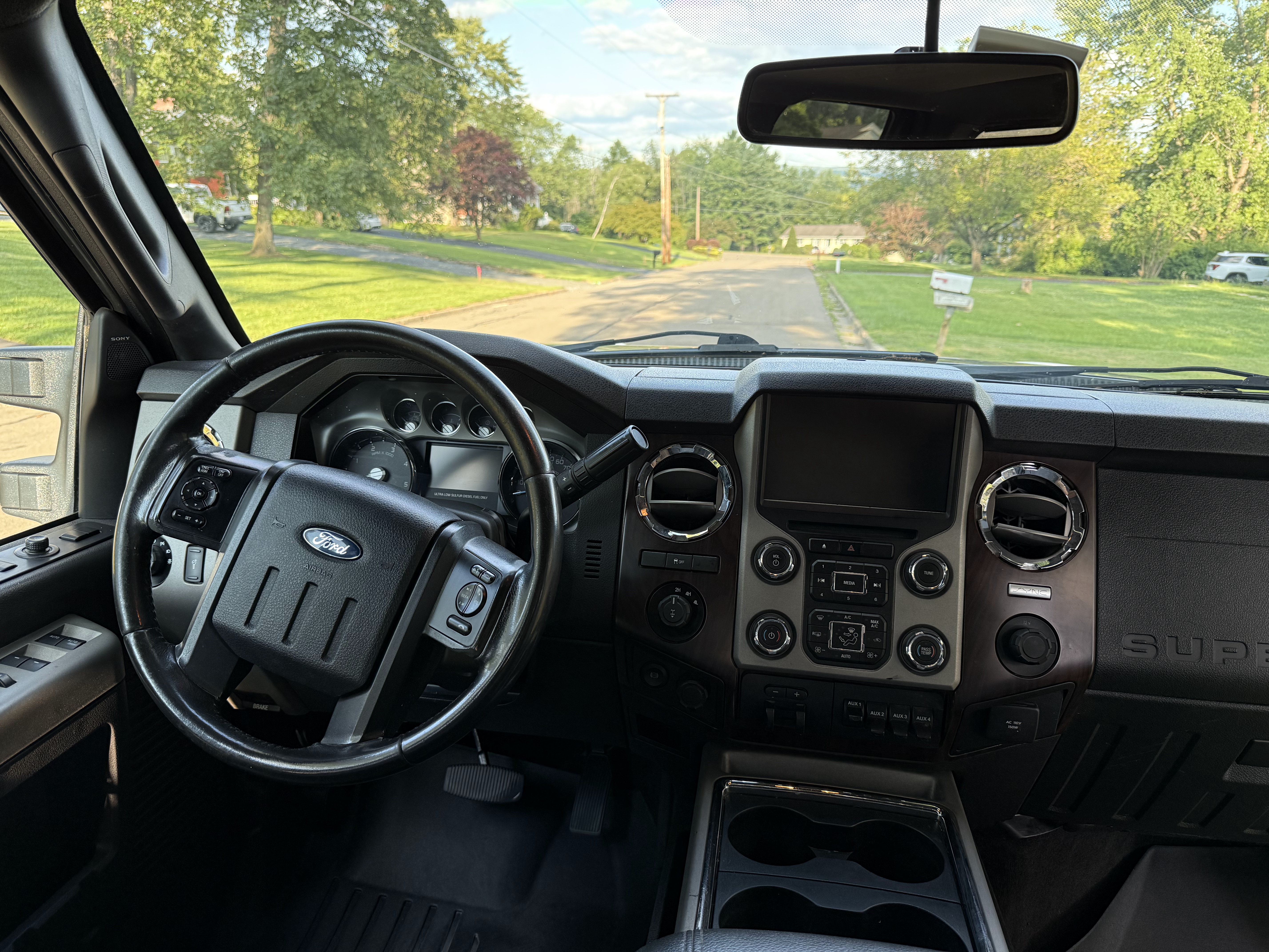 2016 Ford F-350 Super Duty truck photo