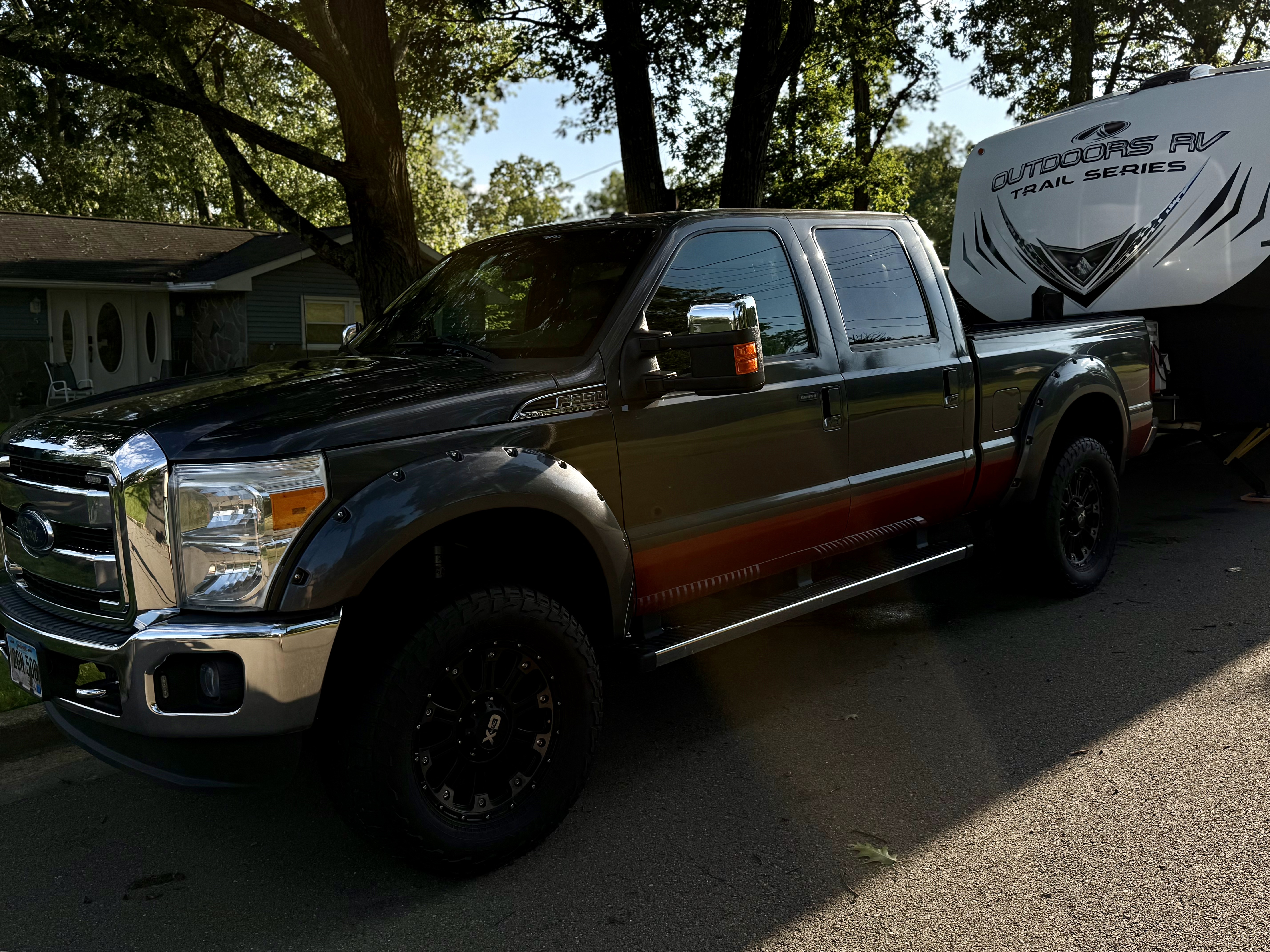 2016 Ford F-350 Super Duty truck photo